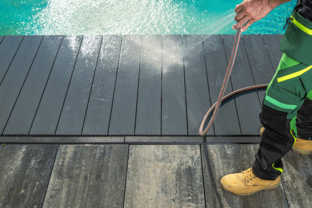 Why Choose Our Certified Pressure Washing Experts for Your Project Needs in Center Line, MI?