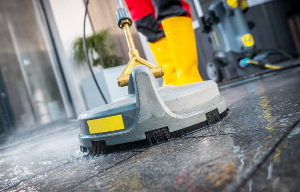 Best Affordable Pressure Washing  in Center Line, MI
